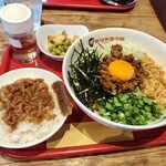 鬍鬚張魯肉飯 - 台湾まぜそばセット