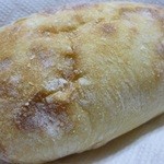 パンやきどころ RIKI - チャバタ ¥130+税