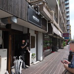 NIBOSHI MANIA - 店前