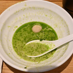 NIBOSHI MANIA - 冷やしアサリニラ煮干ソバの底に残ったスープ