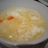 廣東料理 民生 ヒルトンプラザウエスト店 - 白きくらげのとろみスープ