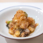 うを徳 - 2024.8 もうすぐ秋ですね（愛知産鰯、北海道産甘海老のバルサミコ酢和え、いちじく、インゲン豆、オリーブオイル、白ワインビネガー、赤ワインビネガー、マスタード）