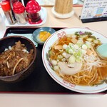 黄金 - 2024年8月　カルビ丼セット（800円）