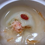 閑祥庵 禅紫 - 中の蟹身の美味しさ
      皮のほんのり枝豆の味わい
      とろみ餡の出汁の旨味感が組み合わさり美味しい