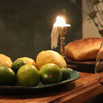 チニャーレ ヴィーノ エ パーネ - 