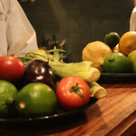 チニャーレ ヴィーノ エ パーネ - 