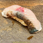 日本ばし さく間 - さわらの幼魚 さごし（関西ではおなじみのネタ）