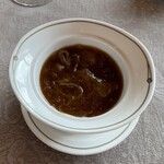 中国飯店 麗穂 - 青パパイヤ入りフカヒレの醤油煮込み