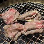 中目黒焼肉 登牛門 - 