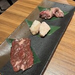 中目黒焼肉 登牛門 - 