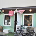 麺処 まがり鶏 - 外観２０２４年８月