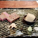 鉄板焼grow - 黒毛和牛の赤身ステーキ