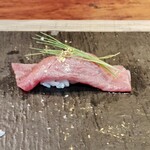 鉄板焼grow 後楽園店 - 黒毛和牛の炙り寿司