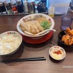 天下一品 - あっさりラーメンとからあげセット豚トロトッピング