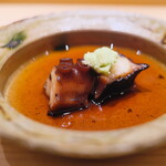 鮨 さいとう - 三浦半島佐島のタコを桜煮。