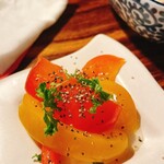 Panch - パプリカのピクルス(粗挽き胡椒)