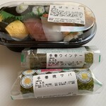 ほがらか寿司 - そばセットと買った手巻き寿司