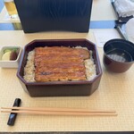 天然うなぎ しま村 - うな重（特上）