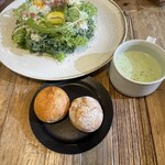 VEGE-PLANT CAFE BAR LEBRO - 