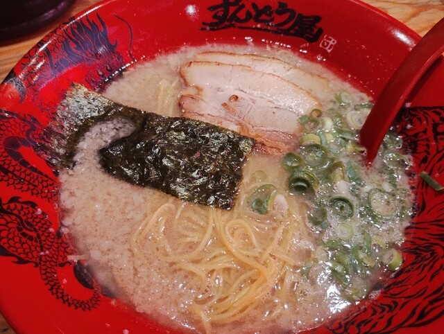 魂のラーメン道 Chomeme] If you eat it, you'll go crazy, slurping down a