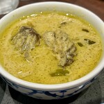メナムのほとり - グリーンカレー　茄子とチキン