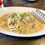 ピッツエリアバール　CACTUS　D'ORO - ・ツナとマッシュルームの美食家風（カレー風味トマトクリーム）　生パスタ（乾麺に変更