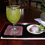 中町・蔵シック館 - お茶セット（アイス 和菓子付き）