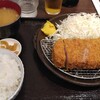 肉屋食堂 たけうち 蕨店