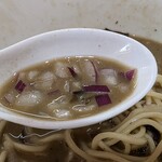 春日遅遅 - 濃厚煮干しとタマネギの相性は最強