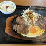 炭火焼きハンバーグ＆ステーキ アトム - 