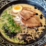 ひできよラーメン - とんこつ黒840円