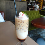 CAFE DINING BOTARICO - ストロベリー・モカ・パフェ