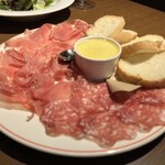 アダット マルヤマ - 