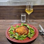 創作イタリアン Gemelli - 若鶏のロースト〜ピリ辛アラビアータにんにくソース〜