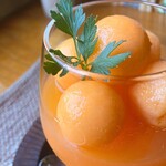 THE SHOP 十二ヵ月 - 