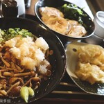 ヨコクラうどん - 最強の三点セット