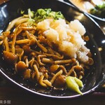 ヨコクラうどん - なめこおろしぶっかけ