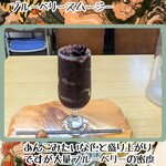 菜食健美 里味 - お客を楽しませたい方達なんですね。なので事前に連絡しておいたほうが良いものを準備してくれますよ