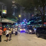 GravyBaby  - この通り、奥までずーっとズンチャカしているお店です♪めっちゃ楽しいーーー(*≧∀≦*)