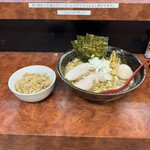 煮干しらーめん 渡辺商店 - 