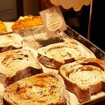 ねこねこ食パン - 