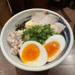 博多一双 新横浜ラーメン博物館店 - 