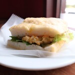 Hachihare - 大葉とジェノベーゼのタマゴサラダ