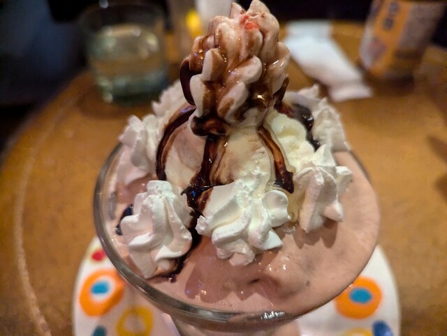 ピッコロ カフェ ビス（P&igrave;ccolo Caffe Bis） - 美術館図書館前（喫茶店）の写真