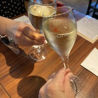Serafina NEW YORK さいたま新都心店 - 食前酒のスパークリングワイン