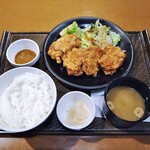 ガスト - 料理写真:から好し定食・もも4個(769円)