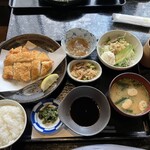 町家かふぇ　かまくら - ジャンボチキンカツ定食
