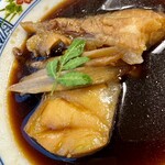 珊瑚礁 - ご飯下さ〜いな、煮付け♡ クエの脂のりのり。