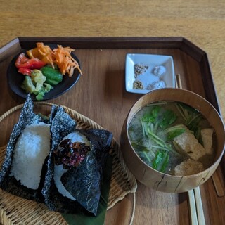 ゴハンヤ イタル