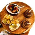 anchoa - Pinchos：（上段）トコブシ、マッシュルーム、ポテサラ〈相模湾魚介スペシャルコース〉